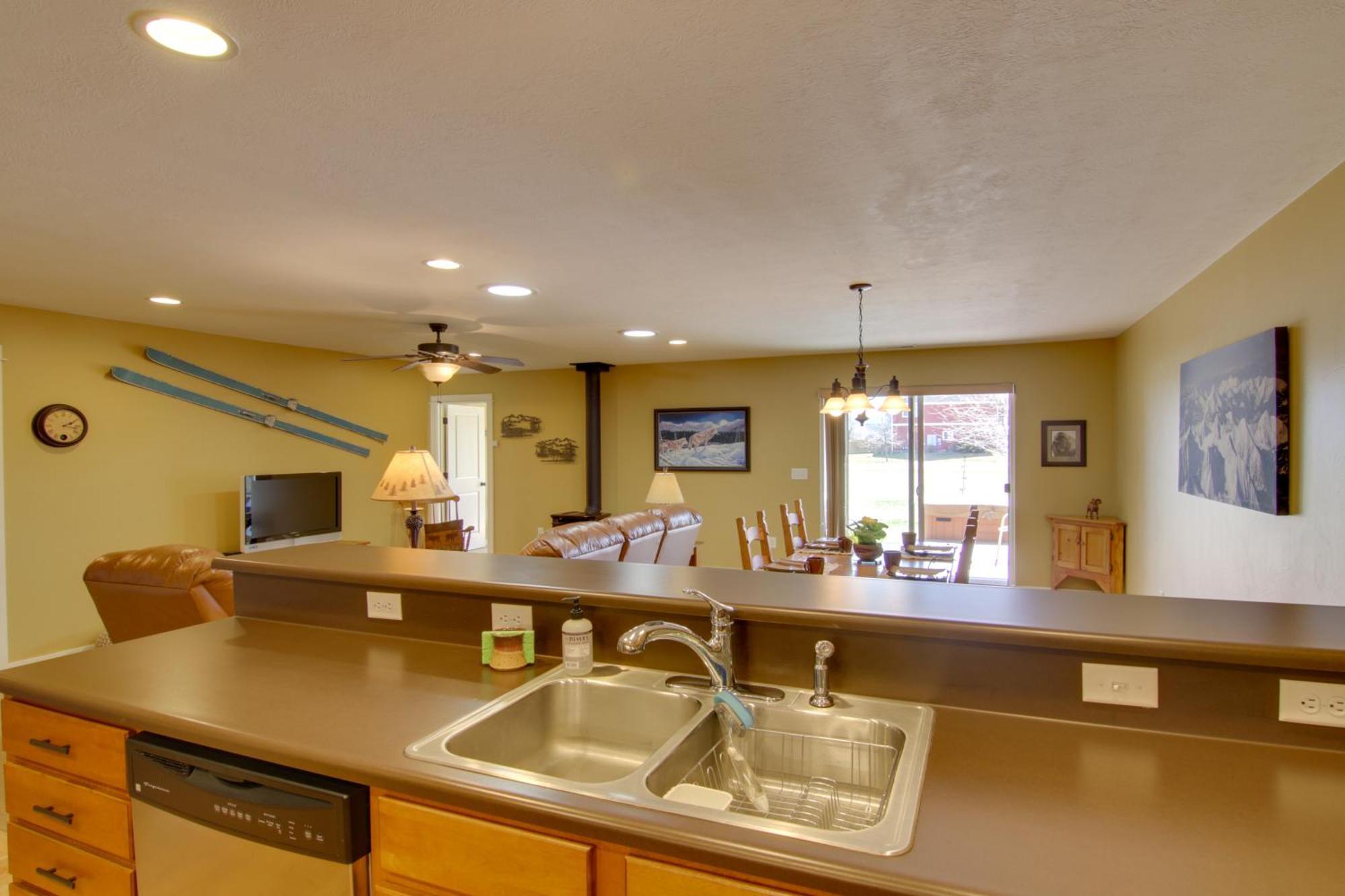 Bozeman Condo With Grill About 2 Mi To Hot Springs! Dış mekan fotoğraf